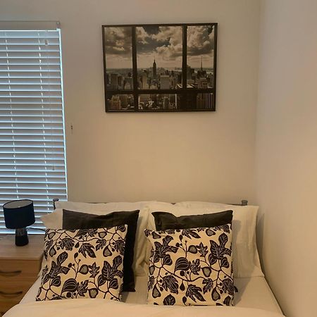 Central Stratford Cozy Double Room Londres Exterior foto